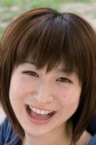 岡本麻里