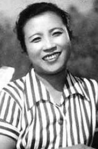 望月優子