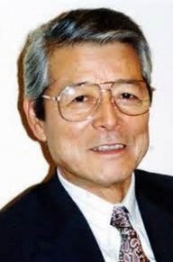 村越伊知郎